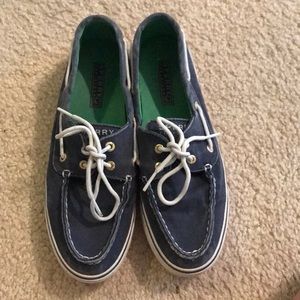 Women’s Sperry Shoe